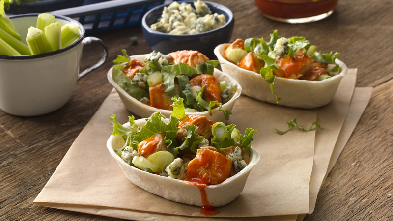 Buffalo Chicken Mini Taco Boats